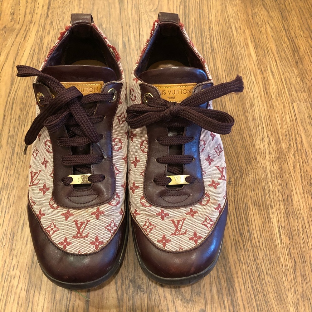 Louis Vuitton Sneakers